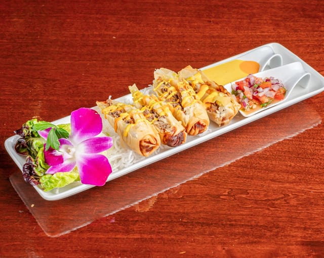 Lomo Spring Rolls.