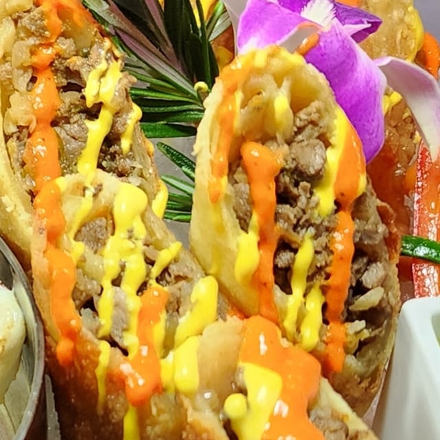 Lomo Spring Rolls.